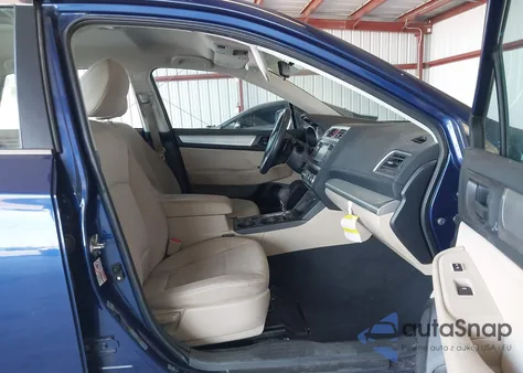 2017 Subaru Outback 2.5I z USA, uszkodzony, nr VIN 4S4BSAAC8H3240775